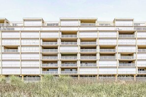 Exterior - Comfortable and Convenient Oceanside Condo w/Shared Pool, Free WiFi, & Balcony (Ocean City)