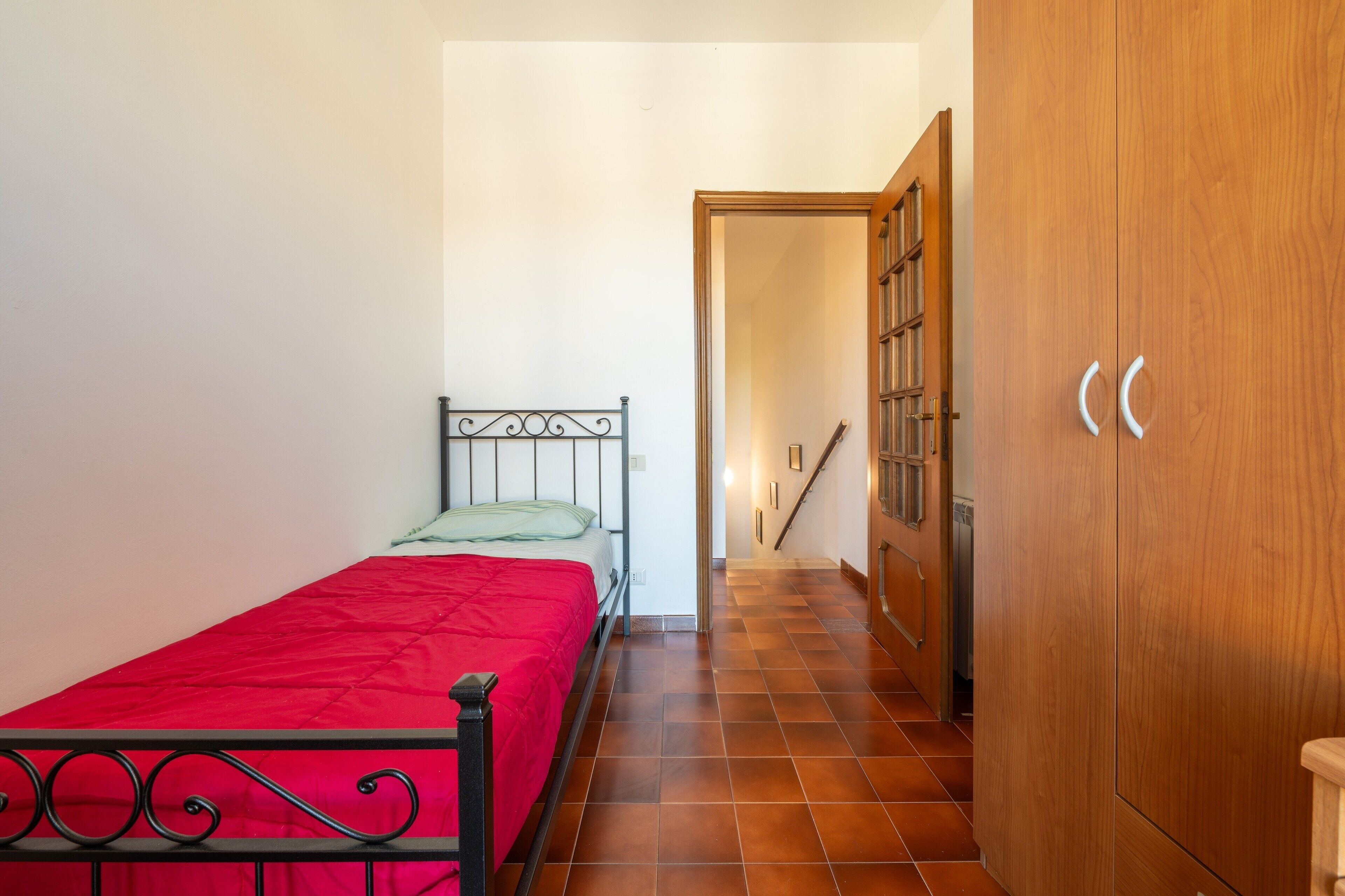 3 dormitorios, tabla de planchar con plancha, wifi y ropa de cama