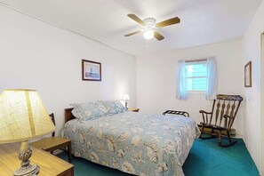 2 bedrooms, WiFi, bed sheets - Bell Harbour 2 (Ocean City)