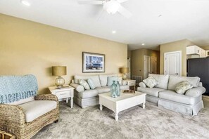 TV, offices - Bella Sun 201a (Ocean City)