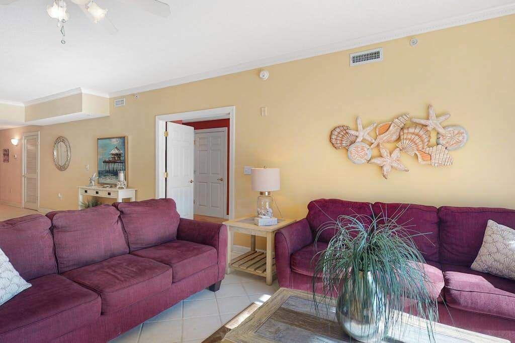 TV, fireplace, DVD player, offices