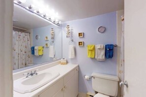 Shower, towels - Beachfront condo with balcony, W/D, & outdoor pool (Ocean City)