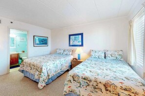 1 bedroom, WiFi, bed sheets - Well-Equipped Family Beachfront Condo w/Balcony, Views, Washer/Dryer, A/C, WiFi (Ocean City)