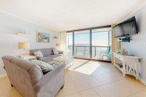 TV, DVD player - Updated oceanfront condo with ample balcony, AC, pools, gym & sauna (Ocean City)