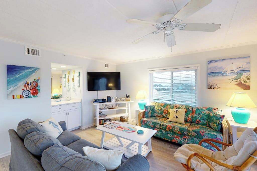 TV, DVD player, offices