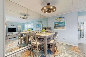 Dining - Spacious Condo w/Private Patio, Washer/Dryer, Free WiFi, Partial A/C, & More (Ocean City)