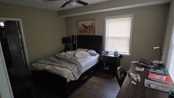 3 bedrooms, WiFi, bed sheets
