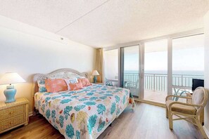2 bedrooms, iron/ironing board, Internet, bed sheets - Recently renovated oceanfront condo with balcony, A/C, WiFi, pools, & sauna (Ocean City)