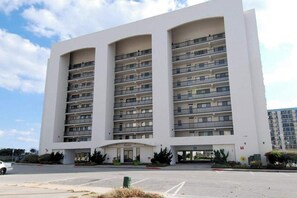 Exterior - Camelot 203B (Ocean City)