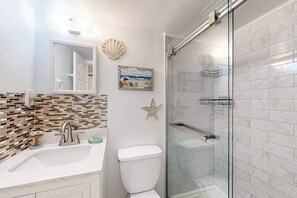 Shower, towels - Breakwater II 302 (Ocean City)