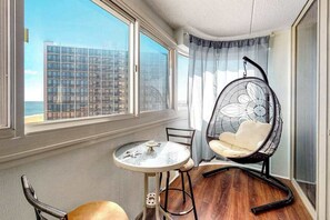 Interior - Fun-Filled Vacation Condo in Beachfront Complex w/Shared Pool, Free WiFi (Ocean City)
