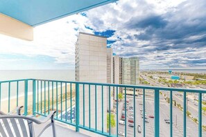 Property grounds - Bright coastal condo with pool access, side views of the ocean, balcony & W/D (Ocean City)