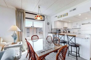 Dining - Bonaire 301 (Ocean City)