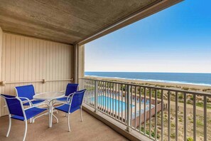 Property grounds - Roomy and Comfortable Oceanfront Condo w/Shared Pool, Balcony, Elevator (Ocean City)