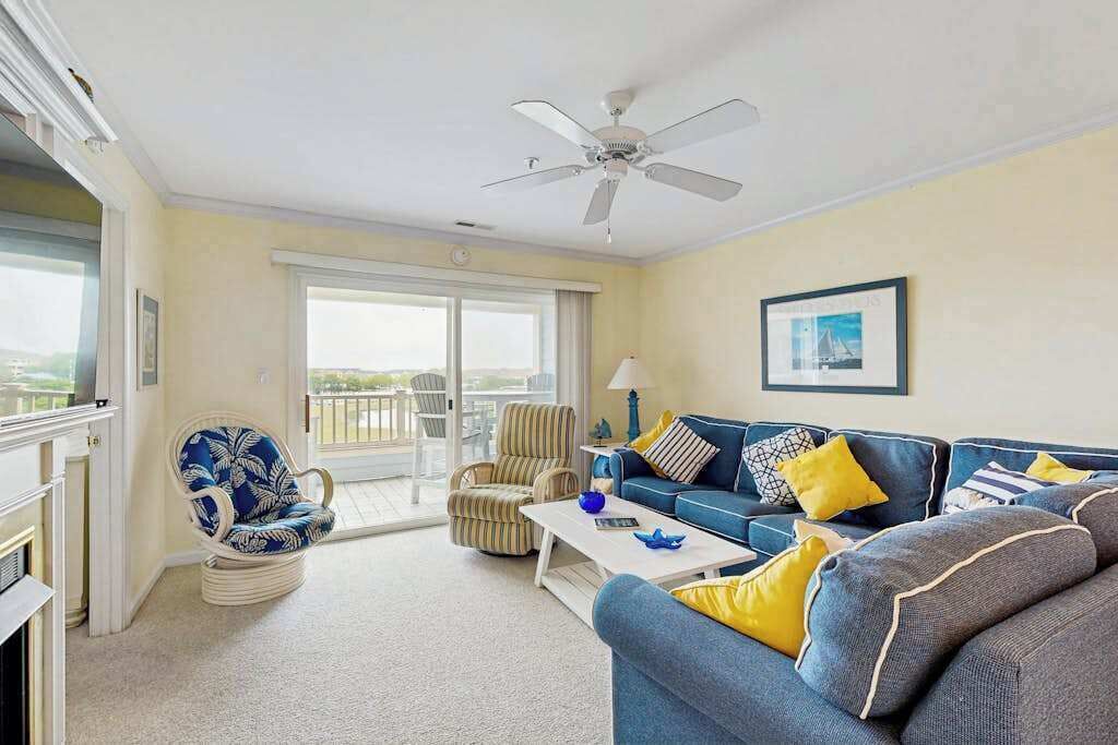 TV, fireplace, DVD player, offices