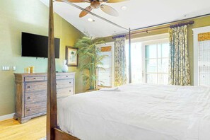Iron/ironing board, WiFi, bed sheets - Sunset Island - Beachside Mews 1 & 2 (Ocean City)