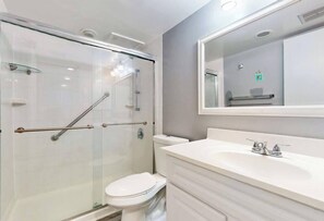Shower, hair dryer - Ninth-floor oceanfront condo with pool, W/D, & direct beach access (Ocean City)