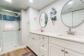 Shower, towels - Fountainhead Towers 506 (Ocean City)