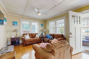 TV, offices - 2nd-Floor Apartment w/Balcony, Partial AC, Shared Gas Grill, Washer/Dryer (Ocean City)