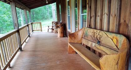 Cozy 4-bedroom cabin in Canisteo perfect for a relaxing, remote getaway