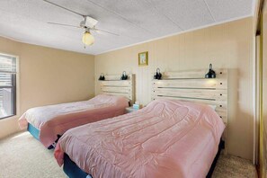 2 bedrooms, WiFi, bed sheets - Sea Terrace 803 | Condo in Ocean City (Ocean City)