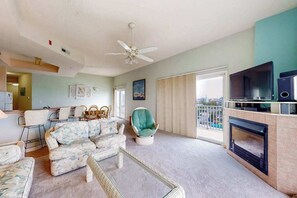TV, offices - Playa Flamingo 401 (Ocean City)