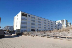 Exterior - Family-Friendly Oceanfront Condo w/Balcony, Views, Central A/C, Free WiFi, Cable (Ocean City)
