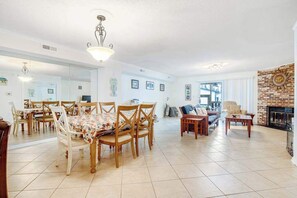 Dining - 2-story townhouse with deck, pool, AC, W/D & fireplace - walk to beach & dining (Ocean City)