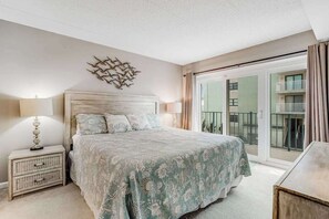 2 bedrooms, iron/ironing board, WiFi, bed sheets - Blue Sea Colony 202 (Ocean City)