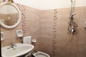 Dutxa, bidet i tovalloles 