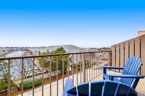 Terrace/patio - Water View Condo with Patio, Central AC, W/D, Full Kitchen, & Free WiFi (Ocean City)