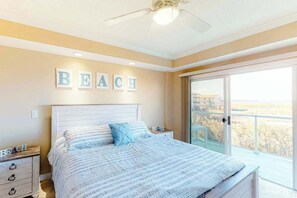 Internet, bed sheets - Wonderful Suite in Bayfront Location w/Shared Pool, Free WiFi, & Central AC (Ocean City)
