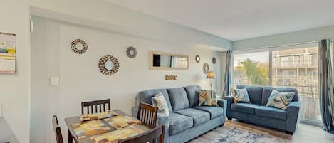 TV, DVD player, offices