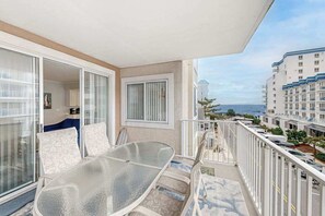 Outdoor dining - Family-Friendly Beach Condo: Balcony, w/d, shared outdoor pool & gym (Ocean City)