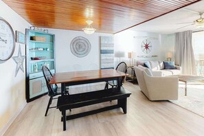 TV, DVD player, offices - Beach- & oceanfront condo with balcony, washer/dryer, pool, & views (Ocean City)