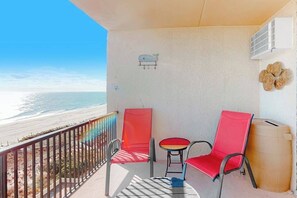 Property grounds - Beach- & oceanfront condo with balcony, washer/dryer, pool, & views (Ocean City)