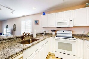 Fridge, microwave, oven, stovetop - Waterfront Condo on the Canal w/ Deck & Shared Pools/Tennis - Walk to the Beach (Ocean City)