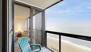 Property grounds - Beachfront condo with balcony, AC, W/D, pools & game room (Ocean City)