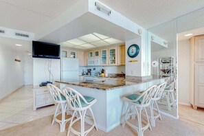 Fridge, microwave, oven, stovetop - Oceanfront condo with balcony, washer/dryer, pools, gym & beach bar (Ocean City)