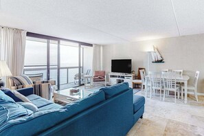 TV, DVD player - Convenient & affordable condo with balcony, ocean views, pools & gym (Ocean City)
