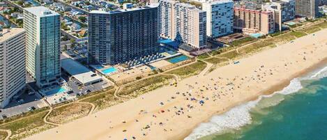 Na praia