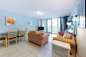 TV, DVD player, offices - Beachfront condo with balcony, pools, sauna, gym, & game room (Ocean City)