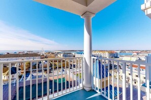 Property grounds - Belmont Towers 708 (Ocean City)