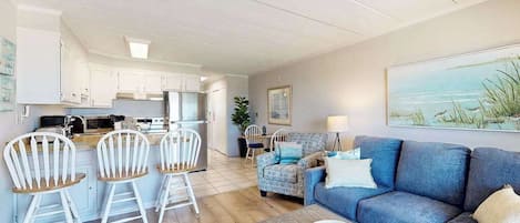 TV, DVD player, offices