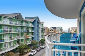 Property grounds - Bay One 304 (Ocean City)