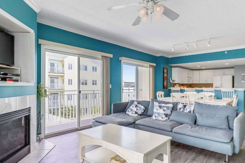 TV, fireplace, DVD player, offices