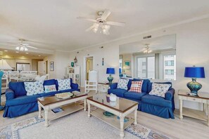 TV, fireplace, DVD player, offices - Beautiful oceanfront home with free WiFi fireplace, shared pool & hot tub (Ocean City)