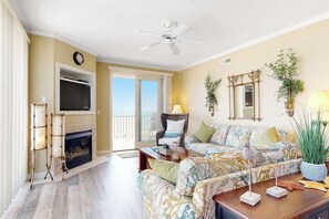 TV, DVD player, offices - Open & Well-Appointed Condo in Oceanfront Building w/Shared Pool, Hot Tub + WiFi (Ocean City)