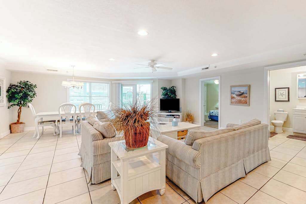 TV, DVD player, offices