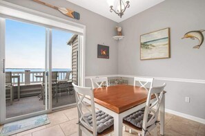 Dining - Bayfront third-floor condo with sunset views, fast WiFi, and walkable location (Ocean City)
